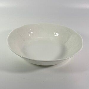 RARE Wedgewood  - Strawberry & Vine - Coupe Cereal bowl 6.75"